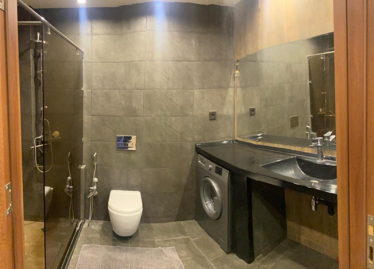 Apartment Near 28 Mall Баку Экстерьер фото